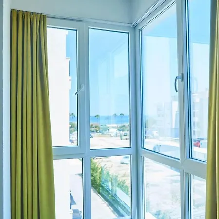 Daire Albanian South Riviera